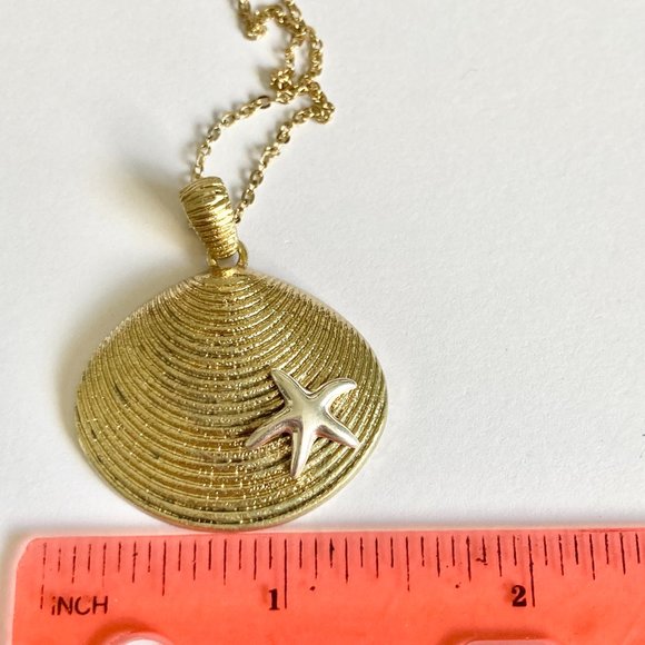 Starfish Shell Pendant Necklace Gold Silver Plated 19" Sea Life Nautical Island - Picture 11 of 12